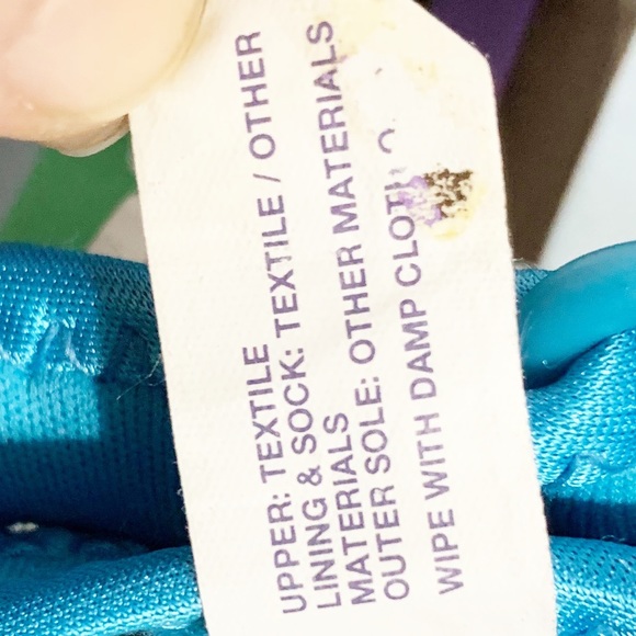 Gap Neoprene Sandal Water Shoes Velcro Closure - Picture 10 of 10